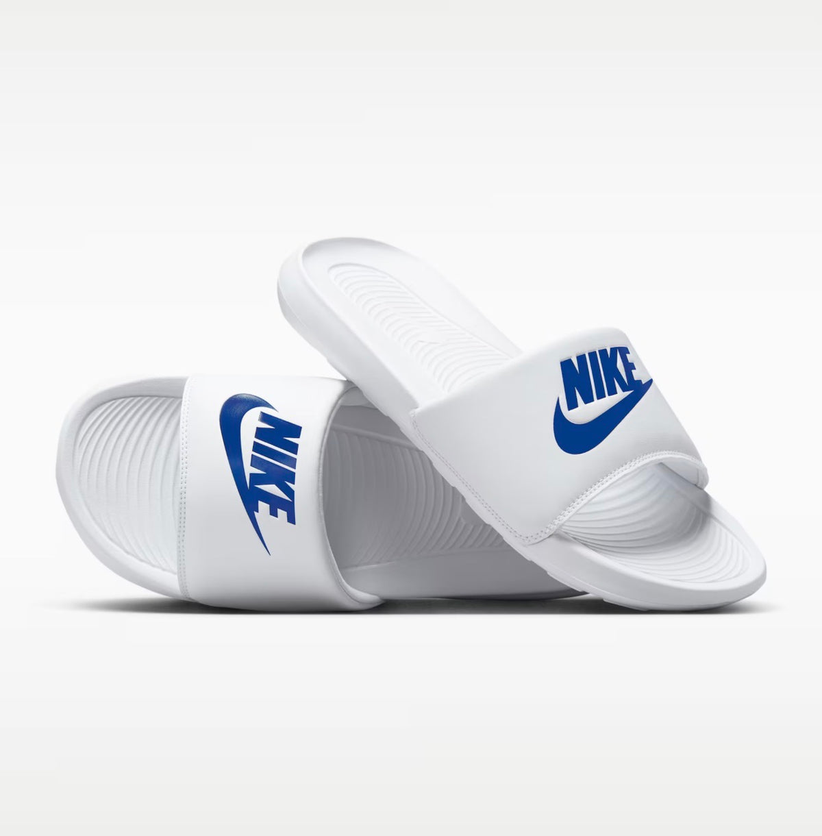 Nike vitory one
