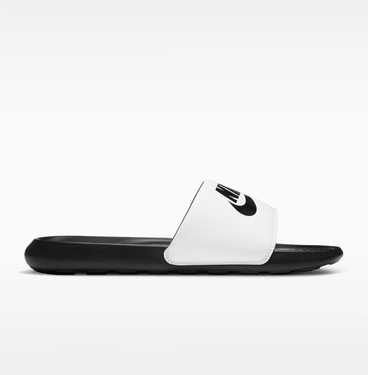 Nike vitory one