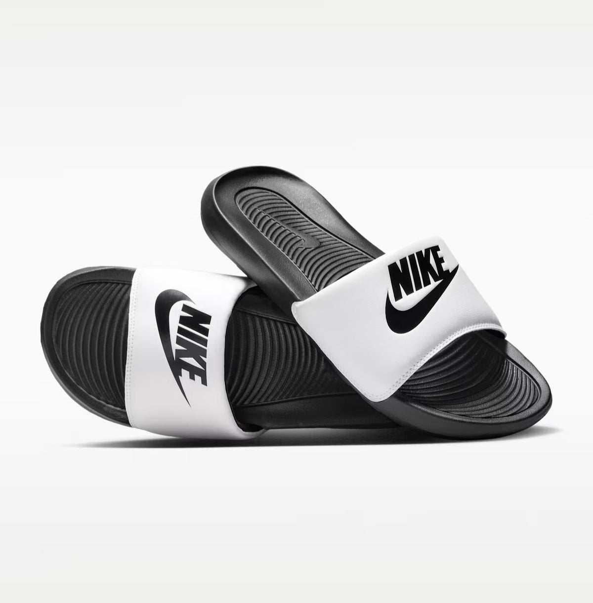 Nike vitory one