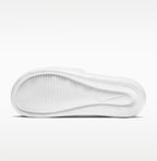 Nike vitory one