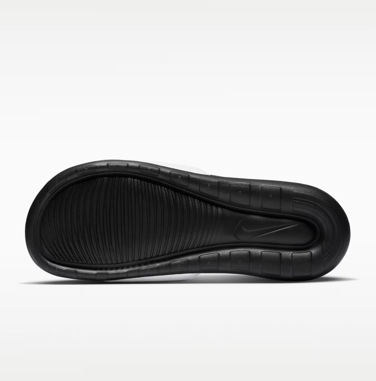 Nike vitory one